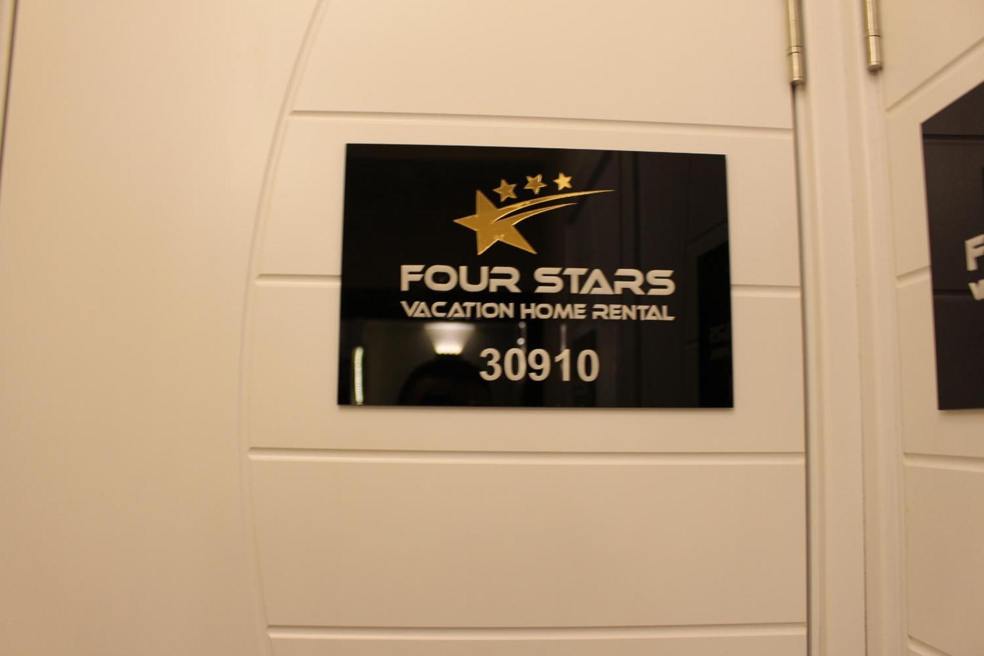 דובאי Four Stars Hostel מראה חיצוני תמונה