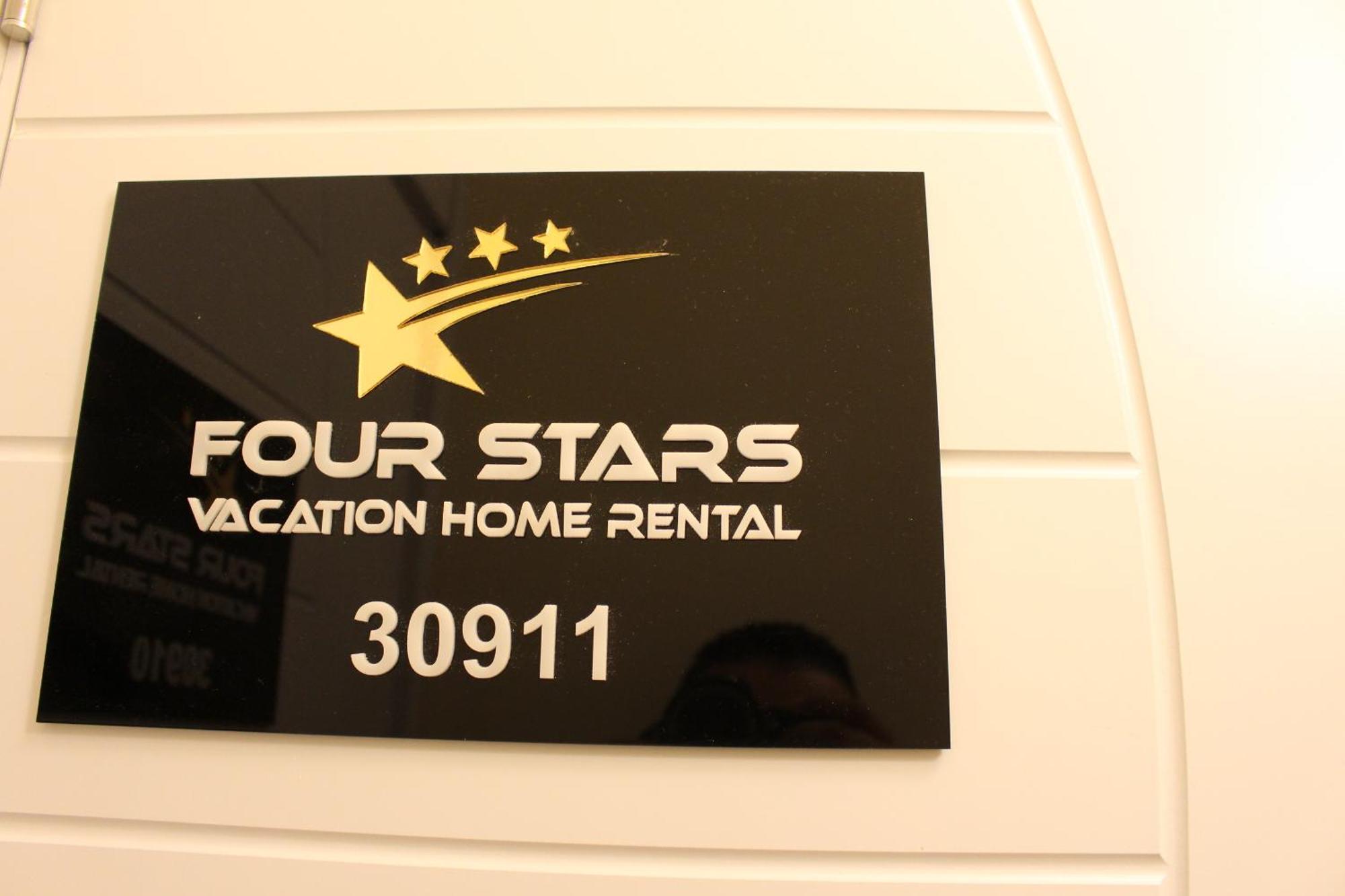 דובאי Four Stars Hostel מראה חיצוני תמונה